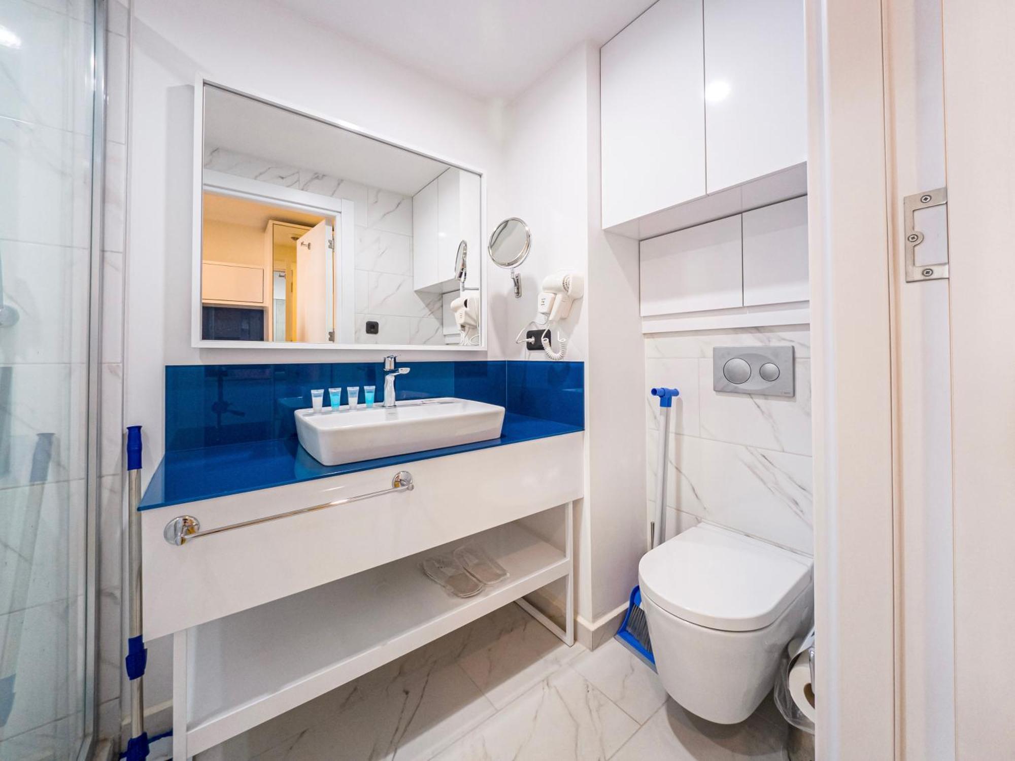 Cozy City Apartments In Orbi Batumi Exterior foto